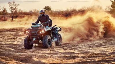 હાલમાં ઉનાળું વેકેશન બાળકોને છે. ફરવા જવાનો પ્લાન જો તમે બહાર કરી રહ્યા છો. તો એ પહેલા આ ન્યુઝ વાંચી લે જો, કારણ કે, ગુજરાતમાં જ તમને ઋષિકેશ જેવી એક્ટિવિટી તેમજ વાતાવરણનો આનંદ માણી શકશો. ગુજરાત ટુરિઝમ દ્વારા ધરોઈ એડવેન્ચર ફેસ્ટનું આયોજન કરવામાં આવ્યું છે.