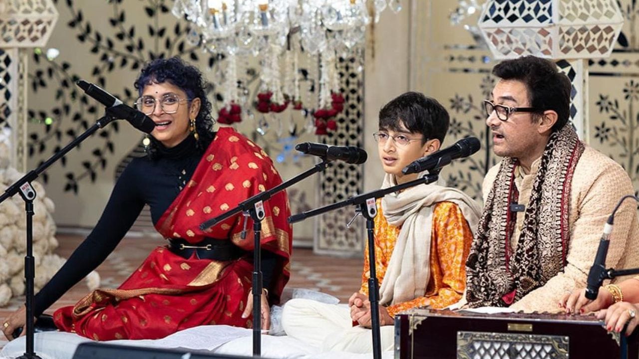 આ શાળાની સ્થાપના 2003માં નીતા અંબાણીએ કરી હતી.નીતા અંબાણી ખુદ એક શિક્ષીકા હતી.નીતા અંબાણીએ સ્કૂલનું નામ પોતાના સસરા ધીરુભાઈ અંબાણીના નામ પર રાખ્યું છે.