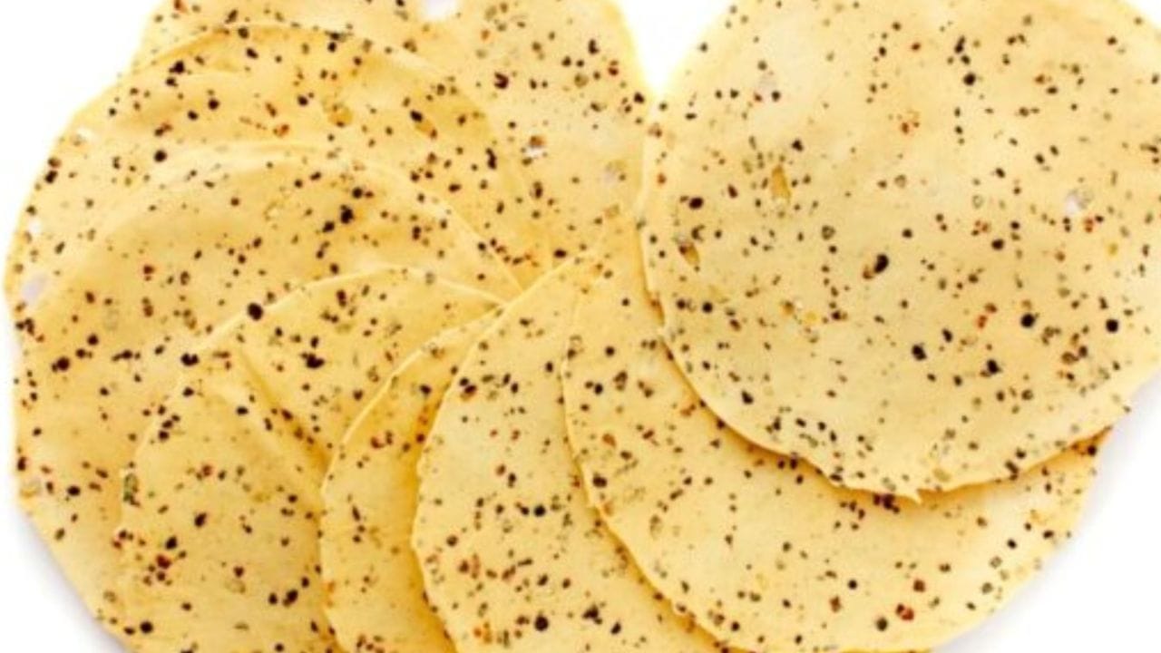 અગ્નિ તત્વનો પ્રભાવ: ભારતીય જ્યોતિષ અને આયુર્વેદ અનુસાર, નૌતપા દરમિયાન "અગ્નિ તત્વ" એક્ટિવ રહે છે. આ સમય શરીર અને પ્રકૃતિ બંને માટે સંતુલિત નથી. એવું માનવામાં આવે છે કે આ સમયે ખાદ્ય પદાર્થોને રાંધવાની અથવા સૂકવવાની પ્રક્રિયા "અગ્નિ તત્વ" ને અસર કરી શકે છે, જે તેમના પાચનને મુશ્કેલ બનાવી શકે છે.
