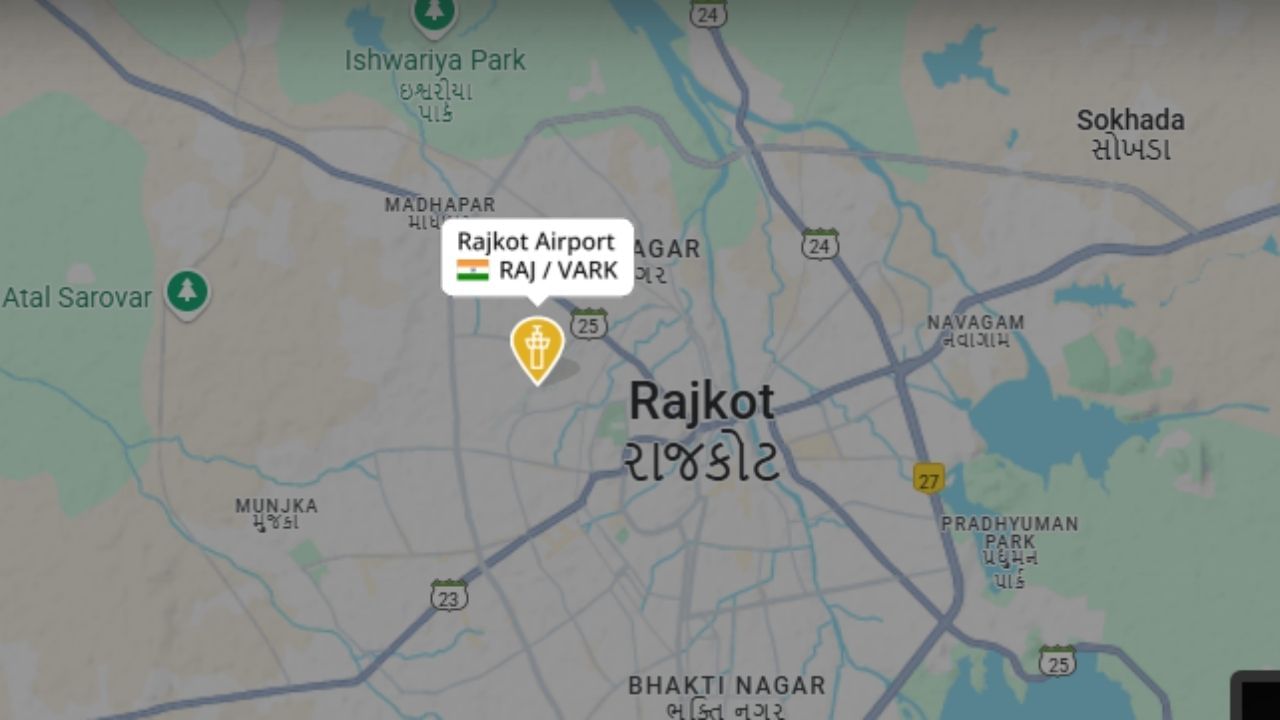 7થી 14 મે દરમિયાન રાજકોટ ઇન્ટરનેશનલ એરપોર્ટ પરથી ચાલતી તમામ 10 ફ્લાઈટ્સ રદ કરાઈ હતી, જેના કારણે દરરોજ અંદાજે 3,200 મુસાફરોને વિકલ્પરૂપે ટ્રેન, બસ અથવા ખાનગી વાહનોનો સહારો લેવો પડ્યો હતો. ઇન્ડિગો અને એર ઇન્ડિયાની તમામ ફ્લાઇટ્સ રદ થતા અનેક મુસાફરો મુશ્કેલીમાં મુકાયા હતા. હવે જ્યારે એરપોર્ટ ઓથોરિટીએ પેસેન્જર ફ્લાઈટ્સ માટે મંજૂરી આપી છે, ત્યારે મુસાફરોને નોંધપાત્ર રાહત મળી છે.