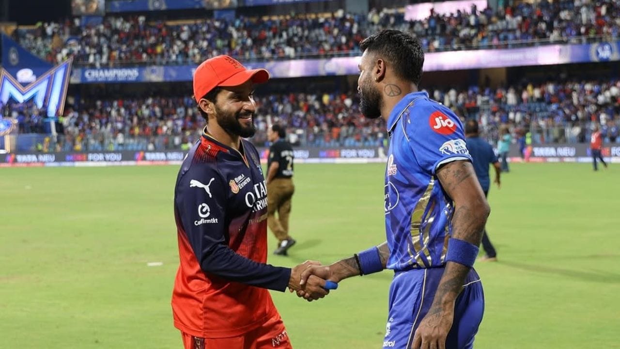 IPL 2025 ના બાકી રહેલી મેચોની જો આપણે વાત કરીએ તો25 મે - ગુજરાત ટાઇટન્સ વિરુદ્ધ ચેન્નઈ સુપર કિંગ્સ, 25 મે – સનરાઇઝર્સ હૈદરાબાદ vs કોલકાતા નાઈટ રાઈડર્સ,26 મે- પંજાબ કિંગ્સ વિરુદ્ધ મુંબઈ ઇન્ડિયન્સ,27મે – લખનૌ સુપર જાયન્ટ્સ વિરુદ્ધ રોયલ ચેલેન્જર્સ બેંગ્લોર