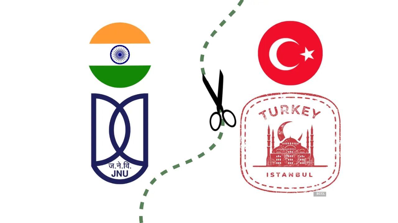 વધુમાં, તુર્કી જતા ભારતીયોએ પણ ત્યાંના બુકિંગ રદ કર્યા છે. આના કારણે તુર્કીને તેના પ્રવાસન ક્ષેત્રે મોટો ફટકો પડ્યો છે. દિલ્હીની JNU અને યુપીની કાનપુર યુનિવર્સિટીએ પણ તુર્કી યુનિવર્સિટી સાથેનો કરાર તોડ્યો. ટર્કિશ સફરજનનો બહિષ્કાર કરવામાં આવી રહ્યો છે.