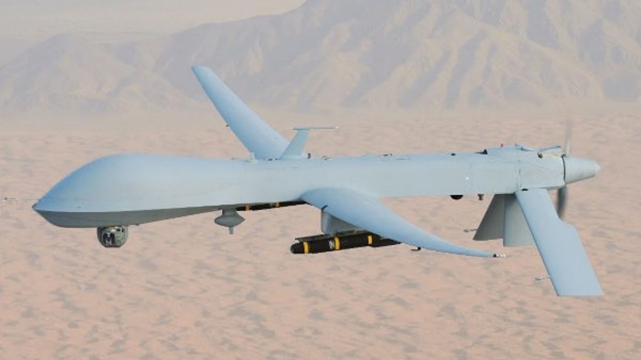 MQ-9B સીગાર્ડિયન, એક પ્રસ્તાવિત યુએસ HALE ડ્રોન, દરિયાઈ દેખરેખ અને હુમલો ક્ષમતાઓથી સજ્જ છે. તેની કિંમત પ્રતિ યુનિટ આશરે ₹800 થી ₹1000 કરોડ છે, અને ભારત તેના 31 યુનિટ ખરીદવાની પ્રક્રિયામાં છે, જેની કુલ અંદાજિત કિંમત ₹22,000 કરોડથી વધુ છે. વધુમાં,