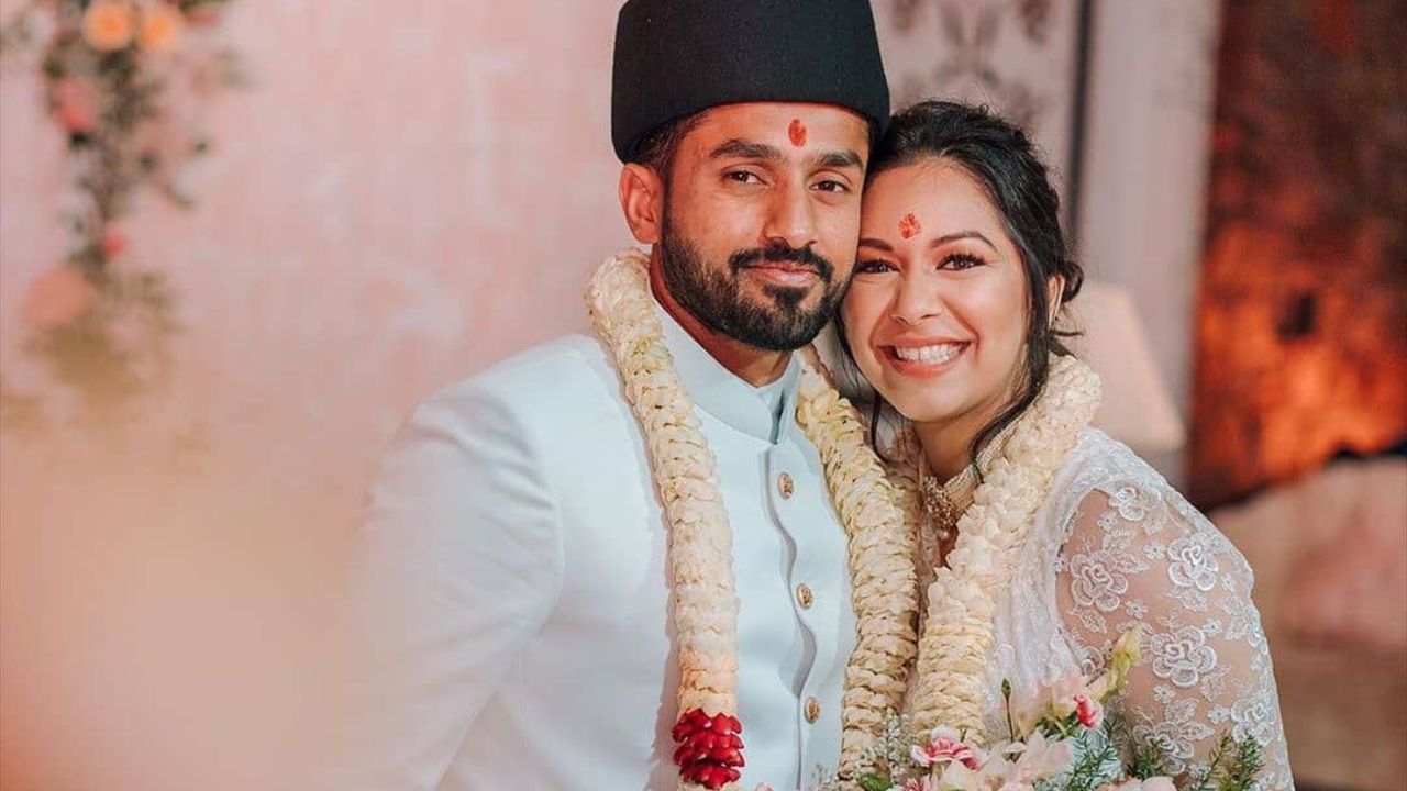 તેમણે 2015-16 રણજી ટ્રોફીમાં 500 રન બનાવ્યા જેમાં બે સદી અને બે અડધી સદીનો સમાવેશ થાય છે. ઓક્ટોબર 2018માં, તેમને 2018-19 દેવધર ટ્રોફી માટે ઈન્ડિયા A ટીમમાં સ્થાન આપવામાં આવ્યું.