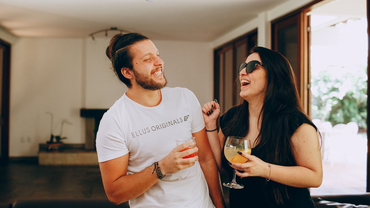  Section 125 CrPC (Criminal Procedure Code) આ સેક્શન હેઠળ "illegitimate" કે "legitimate" બંન્ને બાળકોને ભરણપોષણ મેળવવાનો હક છે. જ્યાં સુધી તે વ્યસ્ક ન બને (જો વિકલાંગ છે તો જીવનભર)