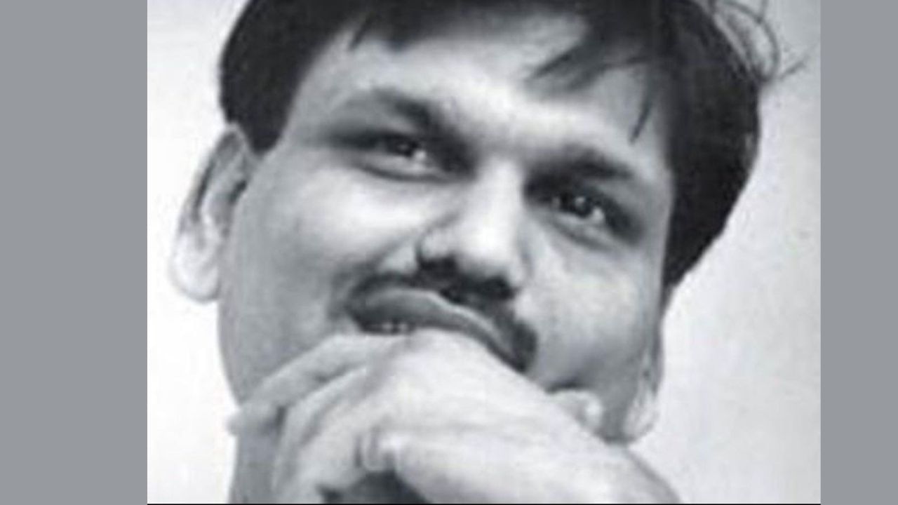 ગુજરાતના ઇતિહાસમાં ઘણા મહેતા પરિવારો કોર્ટ એકાઉન્ટન્ટ અથવા દિવાન રહ્યા છે. રાજસ્થાનમાં આ અટક રાજપૂતો, વાણિયાઓ અને કેટલાક બ્રાહ્મણો દ્વારા વપરાય છે.