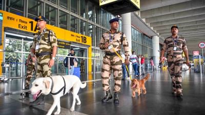  સીઝફાયરને સરળ ભાષામાં યુદ્ધવિરામ પણ કહેવામાં આવે છે.આ કોઈપણ યુદ્ધને કાયમી કે અસ્થાયી રૂપે રોકવાનું એક માધ્યમ છે. આ અંતર્ગત, બંને પક્ષો સરહદ પર કોઈપણ પ્રકારની આક્રમક કાર્યવાહી નહીં કરવાનું વચન આપે છે. તેને બંને દેશો વચ્ચે તણાવ અટકાવવા માટે એક ઔપચારિક સંધિ પણ માનવામાં આવે છે.