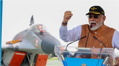 Breaking News: આપણે ઘરમાં ઘુસીને મારીશું, બચવાનો મોકો પણ નહીં આપીએ..આદમપુરમાં બોલ્યા PM મોદી