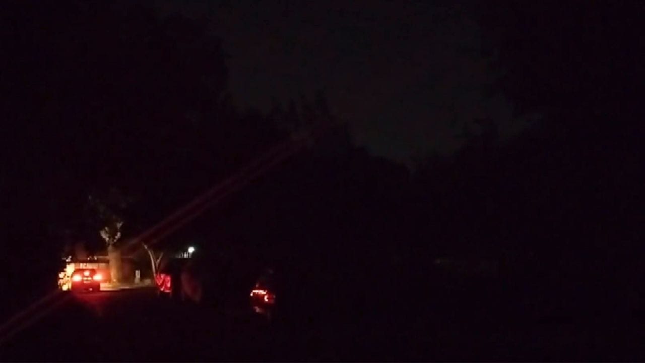 22 એપ્રિલના રોજ પહેલગામમાં આતંકી હુમલો થયો હતો. જેમાં 26 હિન્દુઓને આતંકીઓએ તેમનો ધર્મ પુછીને પાકિસ્તાનથી આવેલા મુસ્લિમ આતંકવાદીઓએ હત્યા કરી હતી. અને તેમની પત્નીઓને વિધવા બનાવી હતી. પરંતુ 3 અઠવાડિયા બાદ પણ ધર્મથી મુસ્લિમ સલમાન ખાને એક વખત પણ આ ઘટનાની અલોચના કરી ન હતી.