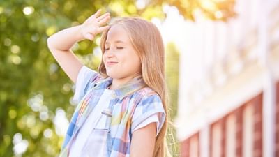 જેમ જેમ ઉનાળો નજીક આવે છે, તેમ તેમ સૂર્યની ગરમી વધતી જાય છે અને પછી શરૂ થાય છે નૌતપાના દિવસો. વર્ષ 2025માં આ નવ દિવસોની ખાસ સમયગાળો 25 મે થી શરૂ થશે.  આ દરમિયાન તાપમાન નોંધપાત્ર રીતે વધી જાય છે. હવે સવાલ એ છે કે, આ નૌતપાના દિવસોમાં આવું અતિશય ગરમ વાતાવરણ કેમ સર્જાય છે? (Credits: - Canva)