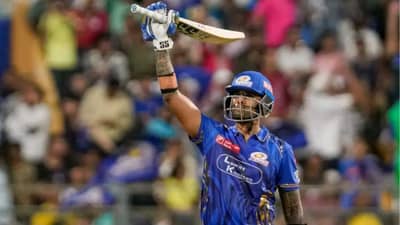 PBKS vs MI : સૂર્યકુમાર યાદવે તોડ્યો રેકોર્ડ, સૌથી વધુ રન બનાવવા મામલે સચિન તેંડુલકરને ​​પાછળ છોડી દીધો