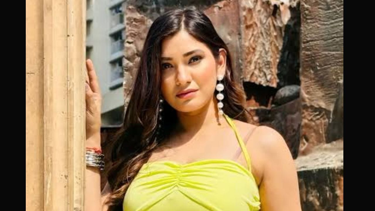 જાણીતી ટીવી અભિનેત્રી અન્વી તિવારીએ સોની સબ ટીવીની આ પ્રખ્યાત સિરિયલમાં પ્રવેશ કર્યો છે. અત્યાર સુધી ઘણા ક્રાઈમ શોમાં પોતાનો ચાર્મ ફેલાવનાર અન્વીએ 'તારક મહેતા કા ઉલ્ટા ચશ્મા' જેવા શો માટે 'હા' કહેવું તેના ચાહકો માટે આશ્ચર્યજનક રહ્યું છે, લોકો તેની આ સિરિયલમાં એન્ટ્રીને લઈને ખુશ થઈ ગયા છે.