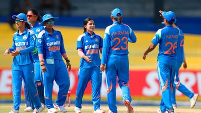 ત્રિકોણીય શ્રેણીની અંતિમ મેચમાં ભારતીય મહિલા ક્રિકેટ ટીમ તરફથી અદ્ભુત રમત જોવા મળી, જેના કારણે ટીમ ઈન્ડિયા ફાઈનલમાં 97 રનથી એકતરફી જીત મેળવવામાં સફળ રહી. 