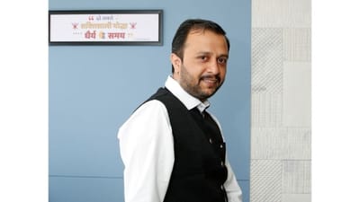 The SMART Taxi સાથે ફ્લાઇટ-હોટેલ બુકીગ કરાવી કરો મોટી બચત