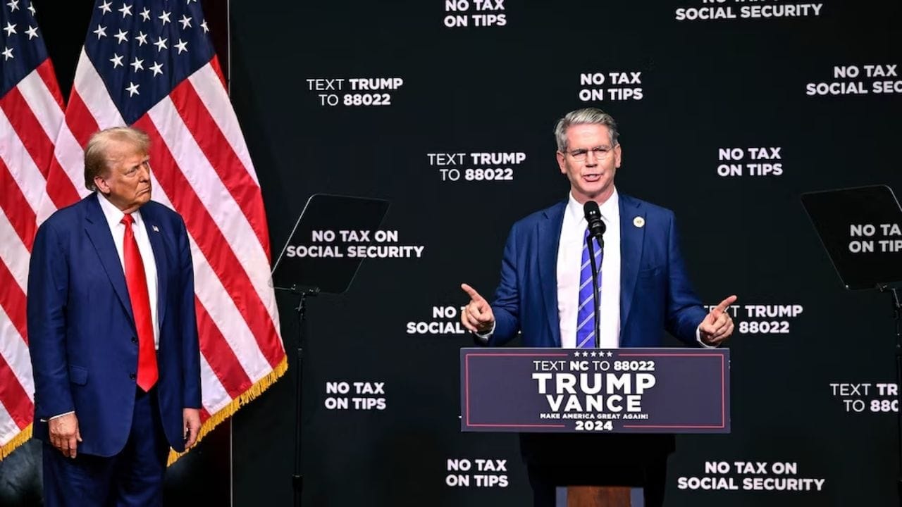 વધુમાં તેમણે કહ્યું, "મને એ જણાવતા આનંદ થાય છે કે અમે યુનાઇટેડ સ્ટેટ્સ અને ચીન વચ્ચેની અત્યંત મહત્વપૂર્ણ વેપાર વાટાઘાટોમાં નોંધપાત્ર પ્રગતિ કરી છે. જોકે અહેવાલો અનુસાર હવે આ સમગ્ર ડીલની વિગત પણ ટૂંક સમયમાં જાહેર થશે. 