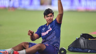 એક કહેવત છે એક બિહારી સબ પર ભારી, વૈભવ સૂર્યવંશી પણ બિહારથી છે અને હાલમાં તે પાકિસ્તાન પર ભારે છે. 14 વર્ષનો આ ખેલાડી આઈપીએલમાં ધમાવ મચાવી રહ્યોછે. જેની તુલના પાકિસ્તાનમાં રમાઈ રહેલી ટી20 લીગ સાથે કરવામાં આવે તો વૈભવના ટકકરમાં કોઈ ખેલાડી નથી.