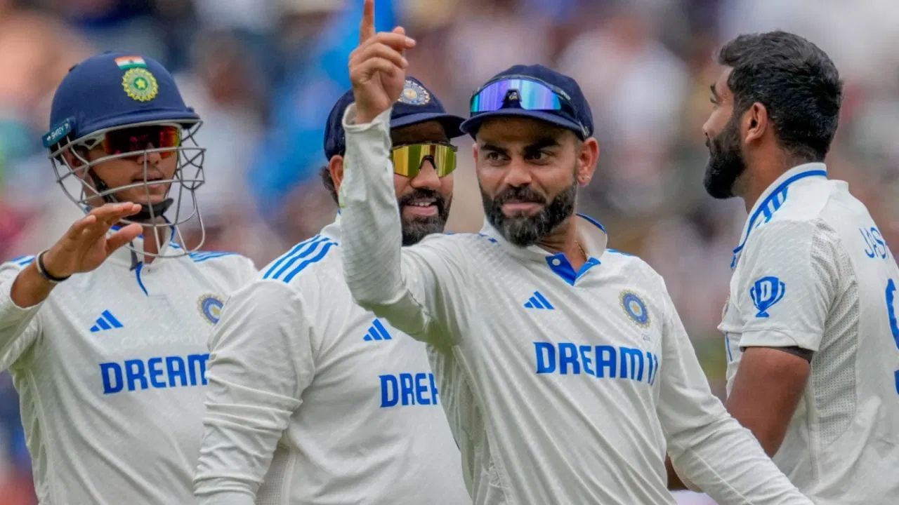 BCCI ઈચ્છે છે કે વિરાટ કોહલી ટીમ ઈન્ડિયાની ટેસ્ટ ટીમ સાથે રહે અને પોતાના અનુભવથી યુવા ખેલાડીઓની સાથે મળી ટીમને વિજેતા બનાવે. (All Photo Credit : PTI)