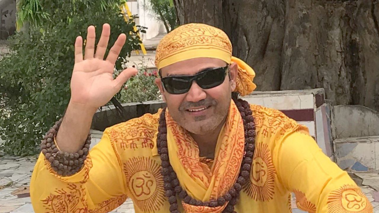 પાકિસ્તાનના સીઝફાયર ઉલ્લંઘન બાદ, ભારતીય વિદેશ મંત્રાલયે મોડી રાત્રે એક ખાસ પ્રેસ બ્રીફિંગમાં આ ઘટના વિશે માહિતી આપી. તેમણે કહ્યું કે પાકિસ્તાને લશ્કરી સંઘર્ષ અટકાવવા માટે બંને દેશો વચ્ચે થયેલા કરારનું ઉલ્લંઘન કર્યું છે.