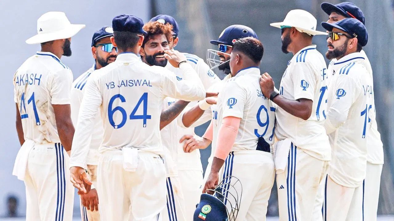 આ વખતે ટીમ ઈન્ડિયાને 1.44 મિલિયન યુએસ ડોલર એટલે કે લગભગ 12.31 કરોડ રૂપિયા મળી રહ્યા છે. ગયા વખતે, રનર-અપ ટીમ ઈન્ડિયાને 6.59 કરોડ રૂપિયાની ઈનામી રકમ મળી હતી. એટલે કે, આ વખતે ત્રીજા સ્થાને હોવા છતાં, ટીમ ઈન્ડિયાને ગયા વખત કરતા બમણી રકમ મળી છે. 