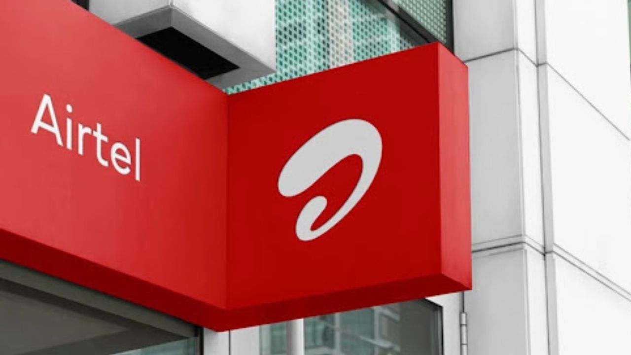 આ સિવાય 25 થી વધુ OTT પ્લેટફોર્મની ઍક્સેસ આપતા આ પ્લાનની કિંમત 279 રૂપિયાથી શરૂ થાય છે. ચાલો તમને જણાવીએ કે દરેક પ્લાનની કિંમત કેટલી છે અને આ પ્લાન કયા ફાયદા આપે છે?