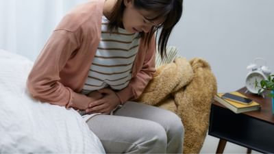  પેલ્વિક ઇન્ફ્લેમેટરીના કારણો, લક્ષણો અને સારવાર વિશે જાણો, આ બીમારીની શરુઆતમાં ઓળખ થવી ખુબ જરુરી છે. સમય પર સારવાર ન કરવાથી ગંભીર સમસ્યા થઈ શકે છે.તો ચાલો જાણીએ આ પેલ્વિક ઈન્ફલેમેટરી શું છે.