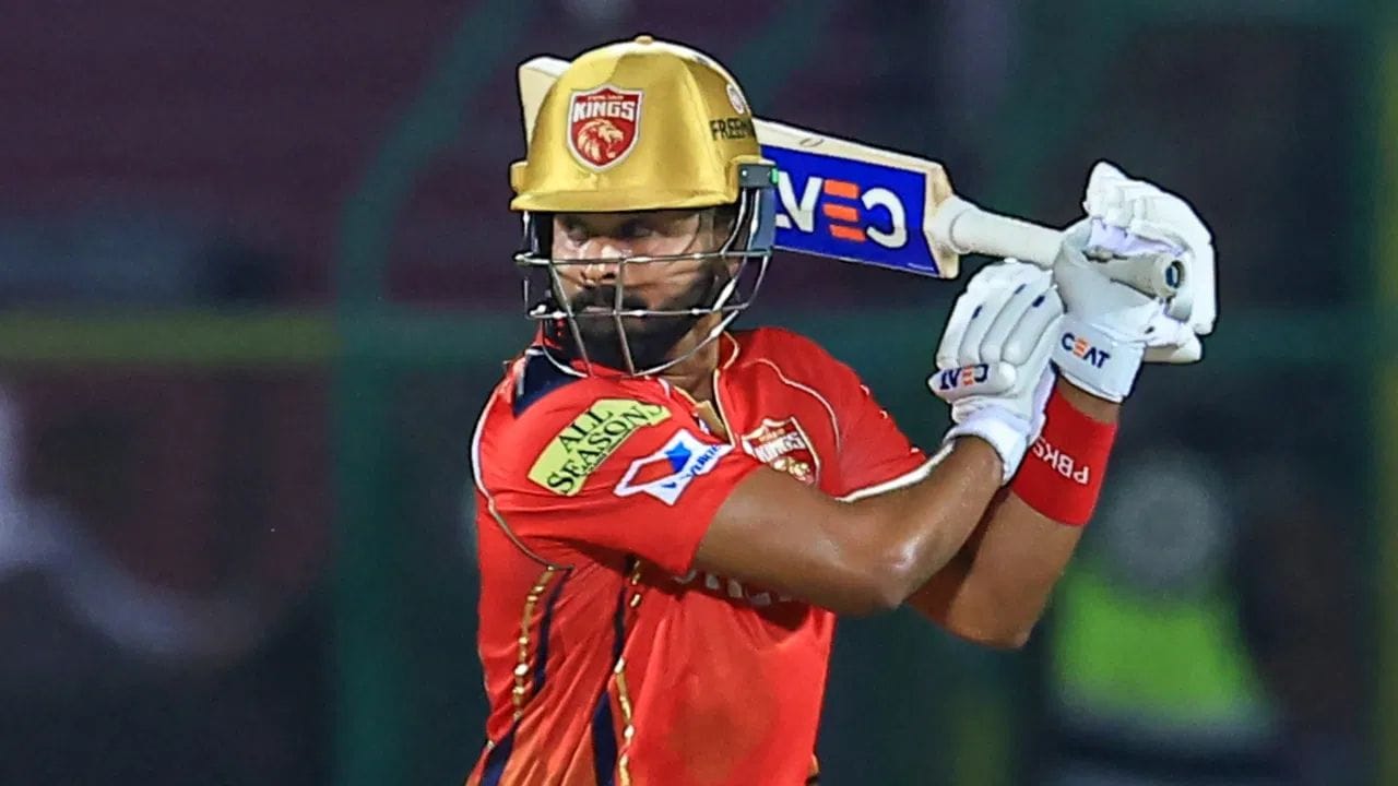 પંજાબ કિંગ્સના કેપ્ટન શ્રેયસ અય્યરે પ્લેઓફમાં 214 રન બનાવ્યા છે, તેની બેટિંગ એવરેજ 42.80 છે. અય્યરે પ્લેઓફમાં 9 મેચ રમી છે અને ચાર વખત અણનમ રહ્યો છે. (All Photo Credit : PTI)