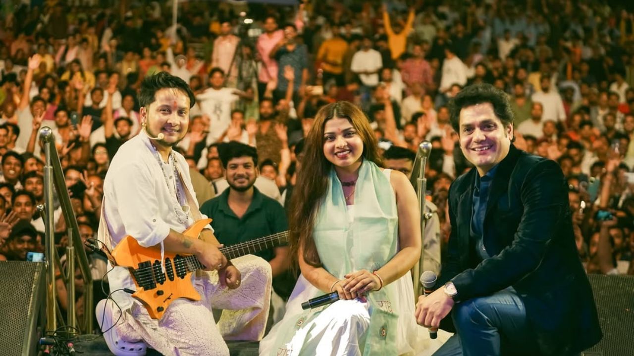ઉત્તરાખંડમાં ઘણા શો કર્યા પછી, 2015 માં, પવનદીપે સ્ટાર પ્લસના રિયાલિટી શો 'ધ વોઇસ ઇન્ડિયા' માટે ઓડિશન આપ્યું. આ શો જીત્યાના 6 વર્ષ પછી, એટલે કે 2021માં, તેણે 'ઇન્ડિયન આઇડોલ 12' નો ખિતાબ પણ જીત્યો હતો.