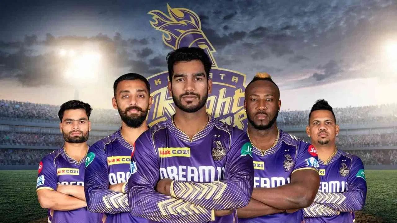 KKRની સ્થિતિ વધુ ખરાબ છે. તેના 12 મેચમાં ફક્ત 11 પોઈન્ટ છે. કોઈ પણ સંજોગોમાં, તેણે બંને મેચ મોટા માર્જિનથી જીતવી પડશે, જેથી તેનો રન રેટ સારો બને. આ ઉપરાંત, તેને અન્ય ટીમોના પરિણામો પર પણ આધાર રાખવો પડશે.