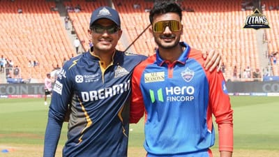 ભારત અને પાકિસ્તાન વચ્ચે ધીમે ધીમે તણાવ ઓછો થયા બાદ આઈપીએલ 2025 ફરી શરુ થવાનો રસ્તો પણ ખુલી ગયો છે. તેમજ આઈપીએલ 2025નું નવું શેડ્યુલ પણ જાહેર થઈ ચૂક્યું છે. ભારત અને પાકિસ્તાન વચ્ચે તણાવના કારણે આઈપીએલ 2025ને અધવચ્ચે જ રોકી દેવામાં આવી હતી.