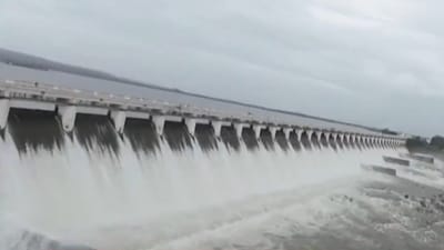 શેત્રુંજી ડેમના 59 દરવાજા 2 ફૂટ ખોલાયા, નીચાણવાળા 17 ગામને કરાયા એલર્ટ, જુઓ વીડિયો