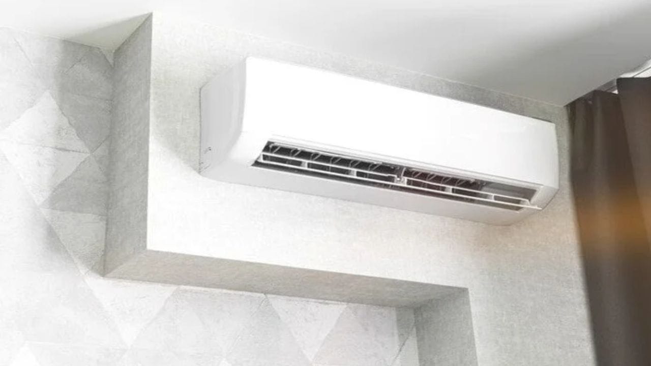 જો તમે આ સાવચેતીઓનું ધ્યાન રાખશો, તો તમે હવામાન ગમે તેટલું ખરાબ હોય, લાંબા સમય સુધી તમારા ACનો સુરક્ષિત અને યોગ્ય રીતે ઉપયોગ કરી શકશો.