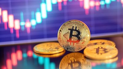 દૈનિક ચાર્ટ પર Hull GAP Histogram અને HMA સૂચક પરથી સ્પષ્ટ થાય છે કે હાલમાં ન તો મજબૂત ખરીદી (UM) સંકેત છે અને ન તો મજબૂત વેચાણ (DM) સંકેત છે. RSI સૂચક 54.27 પર છે, જે તટસ્થ ઝોન સૂચવે છે.