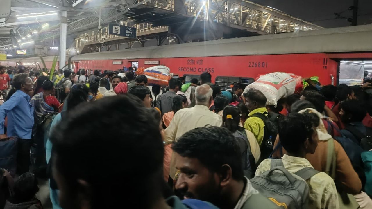 આ નિયમ રાજધાની, શતાબ્દી, દુરંતો, મેલ/એક્સપ્રેસ અને સુપરફાસ્ટ ટ્રેનો જેવી બધી  ટ્રેનોને લાગુ પડશે.