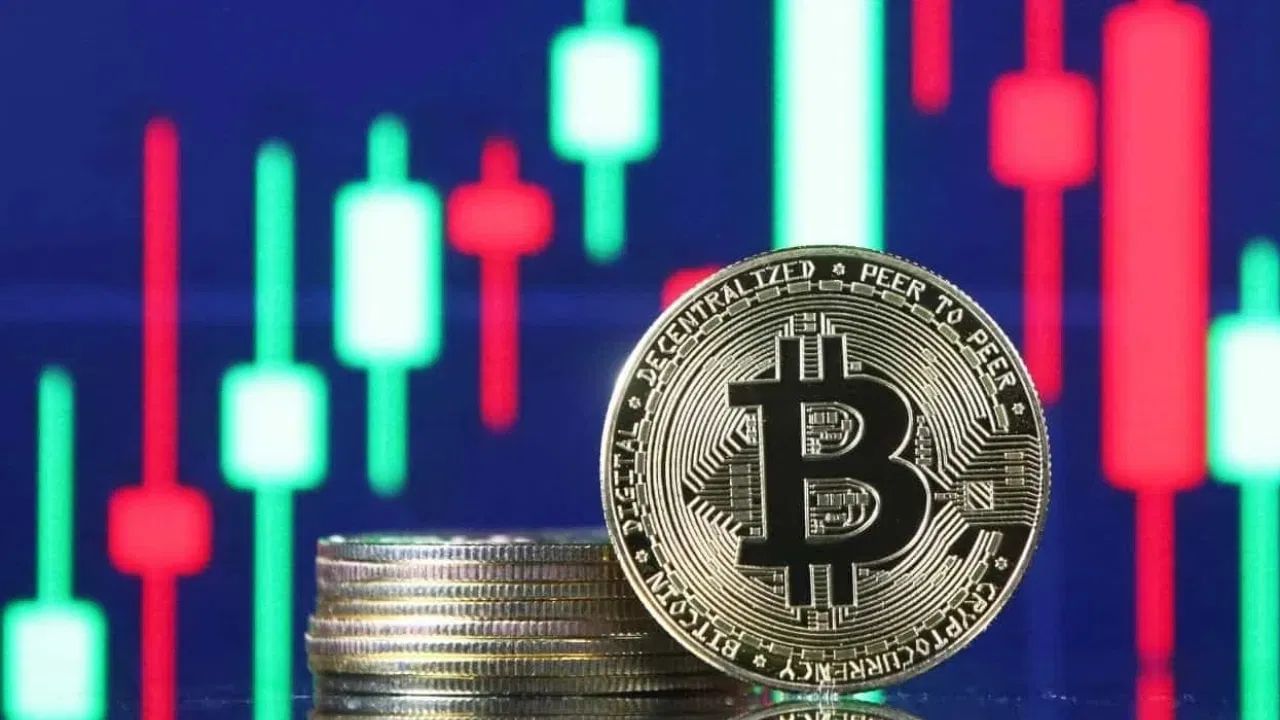 ક્રિપ્ટો લેન્ડિંગ બ્લોકચેન અને ક્રિપ્ટો સ્પેસમાં ઝડપથી વિકસતું એક સેગમેન્ટ છે. આમાં, પરંપરાગત લોનની જેમ જ ડિજિટલ એસેટ્સના બદલામાં લેવડદેવડ થાય છે.