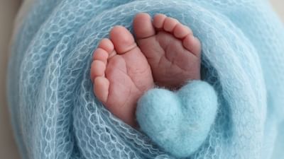 પ્રેગ્નેન્સી દરમિયાન જો મહિલાને હેપેટાઈટિસ થઈ જાય છે તો. આ તેના અને તેના ગર્ભમાં રહેલા બાળક બંન્ને માટે ખતરનાક સાબિત થઈ શકે છે. હેપેટાઈટિસ એક વાયરલ સંક્રમણ છે. જે લિવરને પ્રભાવિત કરે છે. આ અનેક પ્રકારના હોય છે. જેમ કે,હેપેટાઈટિસ A, B, C, D અને આમાંથી હેપેટાઈટિસ બી અને સી પ્રેગ્નેન્સીમાં સૌથી ખતરનાક હોય છે.