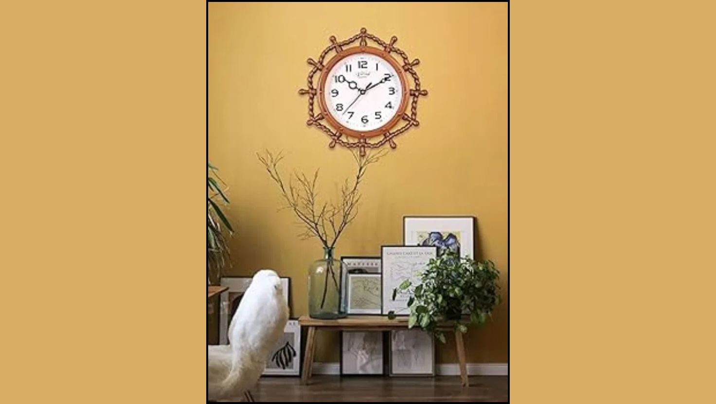 જ્યારે મહેમાનોને સમયની ખબર હોતી નથી, ત્યારે તેઓ રૂમ સર્વિસ, સ્પા, બાર અથવા રેસ્ટોરન્ટ જેવી હોટલ સુવિધાઓમાં વધુ સમય વિતાવે છે અને સ્વાભાવિક રીતે વધુ ખર્ચ કરે છે. ઘડિયાળ વિના, તેઓ વહેલા ચેક આઉટ કરવાનું પણ વિચારતા નથી. સમયની ખબર ન હોવાથી, મહેમાનો ઘણીવાર લાંબા સમય સુધી હોટલ સર્વિસનો ઉપયોગ કરે છે, જેના કારણે તેમનું બિલ વધે છે.