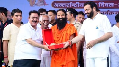 International Yoga Day : ‘યોગ એ સનાતન ધર્મનો સાર છે’, આંતરરાષ્ટ્રીય યોગ દિવસ પર બાબા રામદેવનું નિવેદન