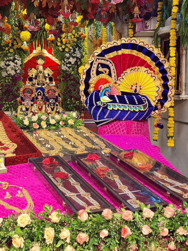 અમદાવાદ : ભગવાન જગન્નાથના અલૌકિક મામેરાની તસવીરો અમદાવાદ : ભગવાન જગન્નાથના અલૌકિક મામેરાની તસવીરો
