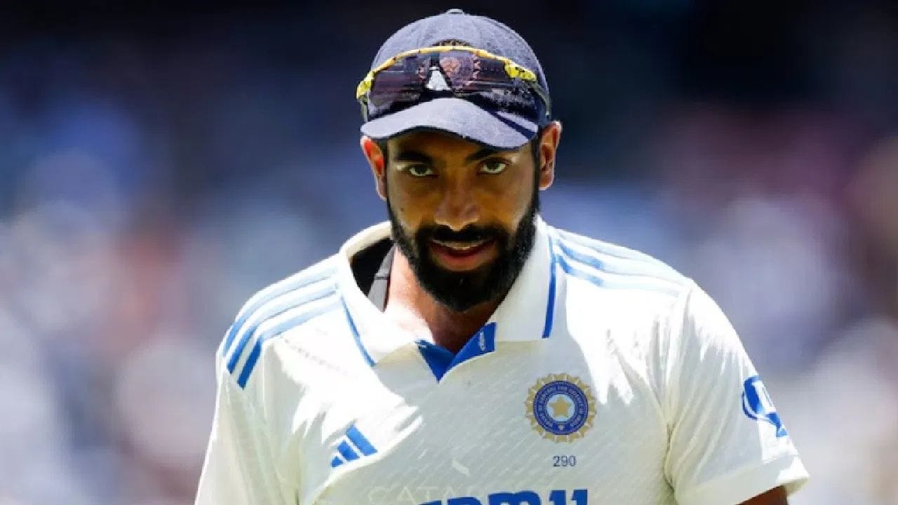 બુમરાહે એક ઈન્ટરવ્યુમાં કહ્યું કે, 'રોહિત-વિરાટ નિવૃત્ત થયા તે પહેલા, IPL દરમિયાન, મેં BCCI સાથે વાત કરી, પાંચ મેચની ટેસ્ટ શ્રેણી દરમિયાન વર્કલોડ મેનેજમેન્ટ પર ચર્ચા કરી, મારી ઈન્જરીનું ધ્યાન રાખનારાઓ સાથે વાત કરી. જે ​​પછી અમે આ નિષ્કર્ષ પર આવ્યા કે આપણે થોડા વધુ સ્માર્ટ બનવું પડશે, પછી મેં BCCIને ફોન કર્યો અને કહ્યું હું કેપ્ટનશીપ માટે હું તૈયાર નથી, કારણ કે હું બધી ટેસ્ટ મેચ રમી શકીશ નહીં.'