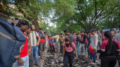 RCB વિકટ્રી પરેડ દરમિયાન બેંગલુરુમાં ભાગદોડ મામલે KSCAના સેક્રેટરી અને ટ્રેઝરરે રાજીનામું આપ્યું