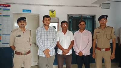 Breaking News : મનરેગા કૌભાંડમાં વધુ 3 લોકોની ધરપકડ, 21 કર્મચારીઓને કરાયા સસ્પેન્ડ, જુઓ Video