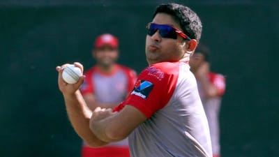 ભારતીય ટીમનો લેગ સ્પિનર ​​પીયૂષ ચાવલા IPLમાં ચાર ટીમો માટે રમી ચૂક્યો છે. તેણે સૌપ્રથમ IPLમાં  કિંગ્સ 11 પંજાબ સાથે ડેબ્યૂ કર્યું હતું. ત્યારબાદ તે કોલકાતા નાઈટ રાઈડર્સ, ચેન્નાઈ સુપર કિંગ્સ અને મુંબઈ ઈન્ડિયન્સ માટે રમ્યો હતો.