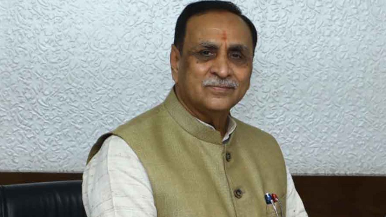 લોહાણા સમુદાય મૂળ ક્ષત્રિય હતો જેમણે પાછળથી વેપાર પ્રવૃત્તિઓ શરૂ કરી હતી. લોહાણા સમુદાયના લોકો ગુજરાતના જામનગર, રાજકોટ, ભાવનગર અને પોરબંદર સહિત ગુજરાતના વિવિધ વિસ્તારોમાં સ્થાયી થયા હતા.