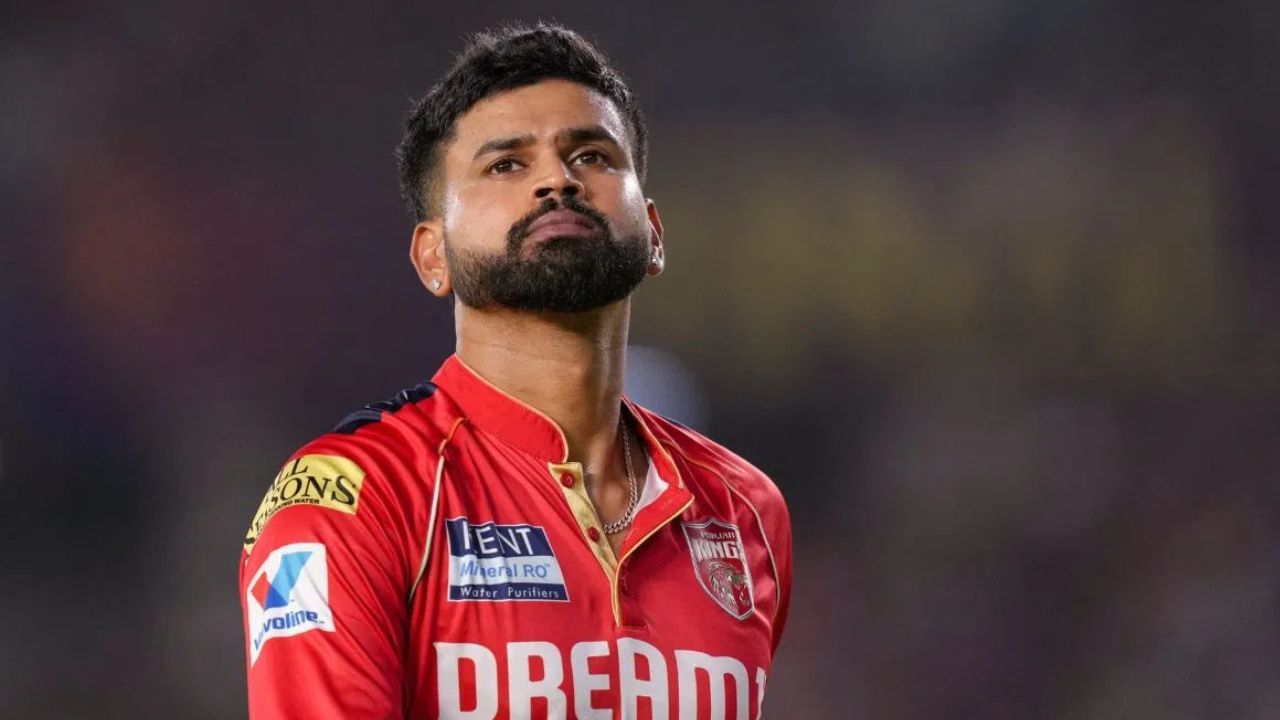 શ્રેયસ અય્યરે IPL 2025માં પંજાબ કિંગ્સ ટીમનું નેતૃત્વ કર્યું હતું. તેની કેપ્ટનશીપ હેઠળ, પંજાબ કિંગ્સ ટીમે ફાઈનલમાં પોતાનું સ્થાન નિશ્ચિત કર્યું હતું. જોકે, ફાઈનલમાં, તેમને રોયલ ચેલેન્જર્સ બેંગલુરુ સામે હારનો સામનો કરવો પડ્યો હતો.
