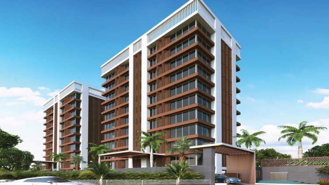 રીઅલ એસ્ટેટ ડેવલપર અહીં ભવ્ય વિલ્લા, ગેટેડ કોમ્યુનિટી અને હાઈ-રાઇઝ બિલ્ડિંગ્સ દ્વારા નવી ઓળખ આપી રહ્યા છે.