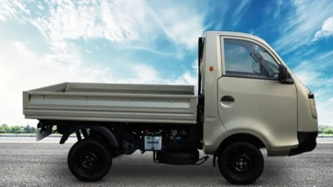 નવી Tata Ace Pro ટાટા મોટર્સ દ્વારા રૂ. 3.99 લાખની એક્સ-શોરૂમ કિંમતે લોન્ચ કરવામાં આવી છે.