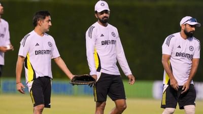 20 જૂનથી ઈંગ્લેન્ડ સામે રમાનારી પાંચ મેચની ટેસ્ટ શ્રેણી પહેલા મુખ્ય કોચ ગૌતમ ગંભીર ભારતીય ટીમમાં પાછો ફર્યો છે. ગૌતમ ગંભીર 18 જૂને ટ્રેનિંગ સેશન દરમિયાન ટીમ ઈન્ડિયાન ખેલાડીઓ અને કોચિંગ સ્ટાફ સાથે વાતચીત કરતો જોવા મળ્યો હતો.