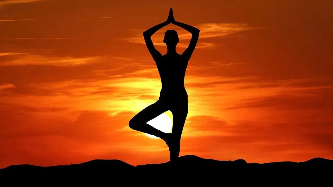 Yoga day 2025: યોગ શું છે, કયા ધાર્મિક ગ્રંથો સાથે જોડાયેલા છે યોગના તાર... કયા દેવતાને કહેવામાં આવે છે 'પ્રથમ યોગી'?