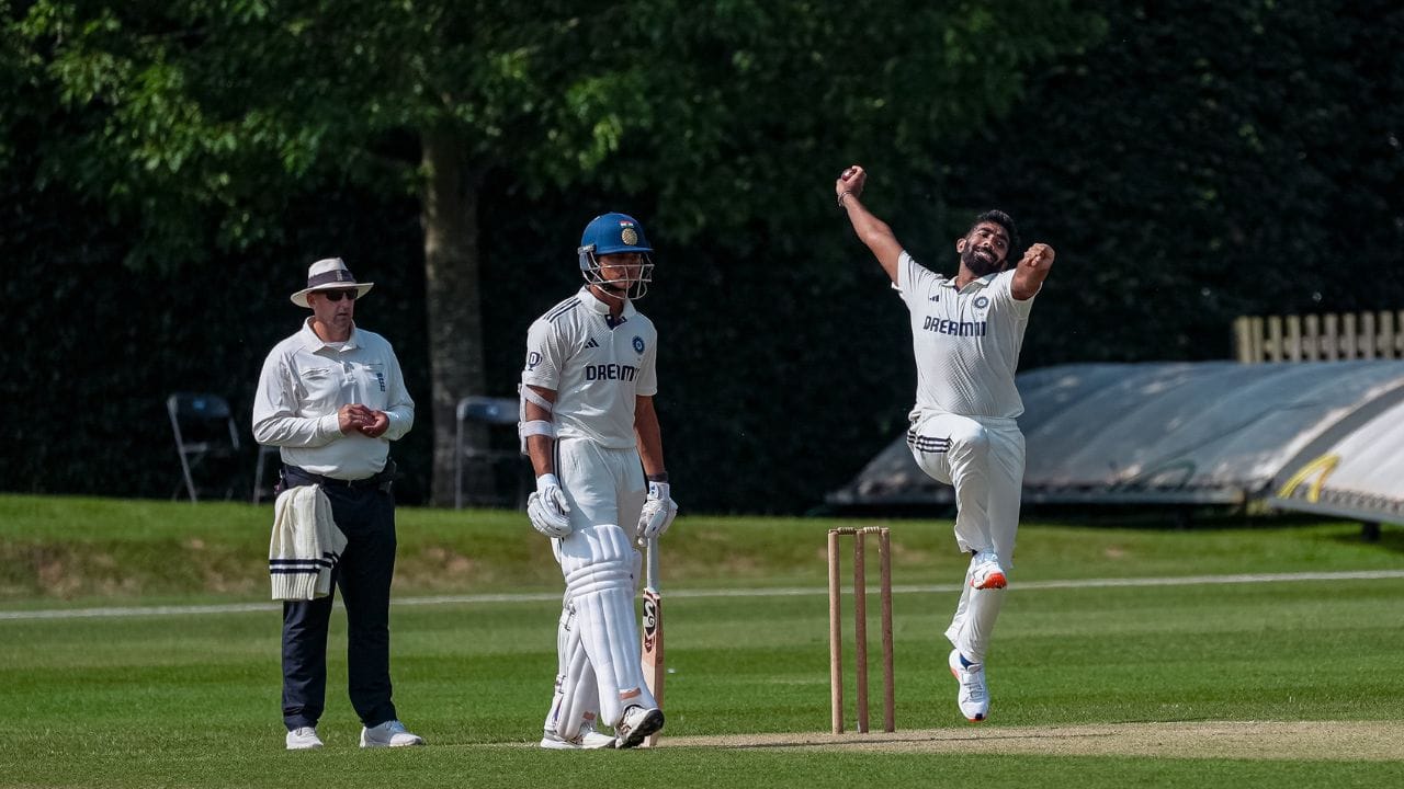 ત્યારબાદ વર્ષ 2026ની શરુઆતમાં ભારતીય ટીમ 3 મેચની વનડે સીરિઝ ન્યુઝીલેન્ડ સામે રમશે. આ સીરિઝની પહેલી મેચ 11 જાન્યુઆરીના રોજ રમાશે. આ સીરિઝ પૂર્ણ થયા બાદ બંન્ને ટીમ વચ્ચે 5 મેચની ટી20 સીરિઝ પણ રમાશે.