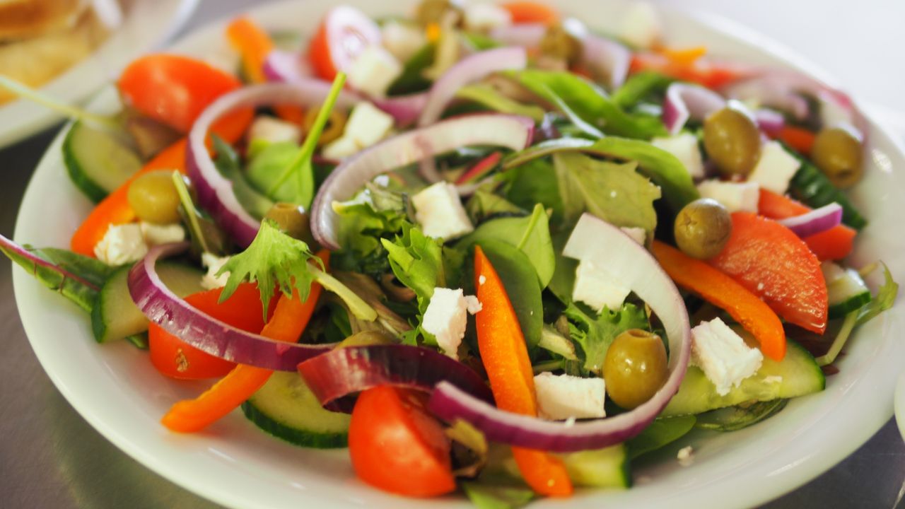 You may not know the surprising benefits of cucumber for Children's Development